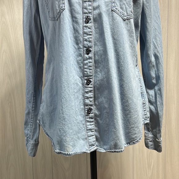 Old Navy button down shirt size medium - Picture 3 of 15